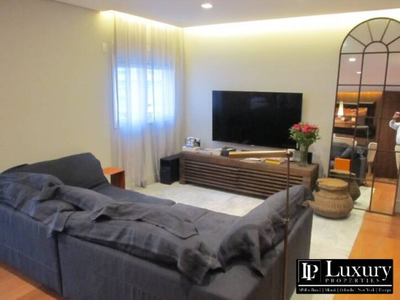 Imagem Apartamento com 3 Quartos para Alugar, 157 m² em Vila Nova Conceição - São Paulo Imagem Apartamento com 3 Quartos para Alugar, 157 m² em Vila Nova Conceição - São Paulo