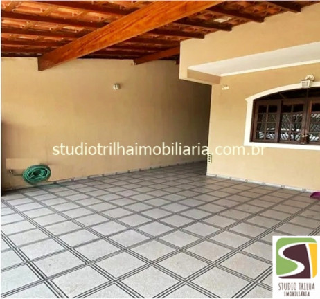 Casa com 3 Quartos à Venda,  em Jardim Das Indústrias - São José Dos Campos