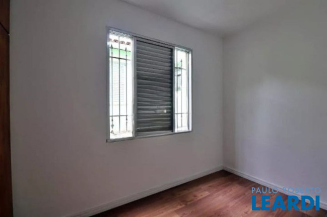Imagem Sobrado com 3 Quartos à Venda, 170 m² em Parque Jaçatuba - Santo André Imagem Sobrado com 3 Quartos à Venda, 170 m² em Parque Jaçatuba - Santo André