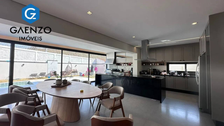Imagem Casa de Condomínio com 4 Quartos à Venda, 380 m² em Alphaville - Santana De Parnaíba Imagem Casa de Condomínio com 4 Quartos à Venda, 380 m² em Alphaville - Santana De Parnaíba