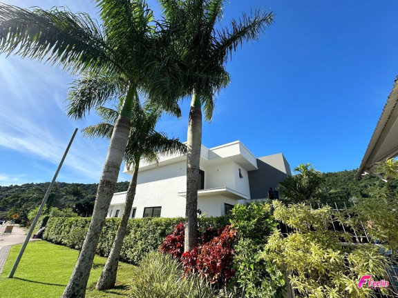 Imagem Casa de Condomínio com 4 Quartos à Venda, 288 m² em Cachoeira Do Bom Jesus - Florianópolis