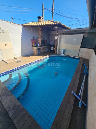 Imagem Casa com 5 Quartos à Venda, 300 m² em Parque Burle - Cabo Frio Imagem Casa com 5 Quartos à Venda, 300 m² em Parque Burle - Cabo Frio