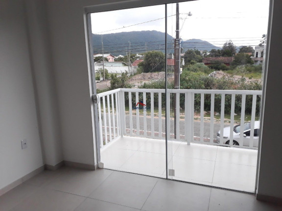 Imagem Sobrado com 2 Quartos à Venda, 109 m² em São João Do Rio Vermelho - Florianópolis Imagem Sobrado com 2 Quartos à Venda, 109 m² em São João Do Rio Vermelho - Florianópolis