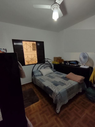 Imagem Casa com 3 Quartos à Venda, 194 m² em Jardim Aeroporto - Guaratinguetá Imagem Casa com 3 Quartos à Venda, 194 m² em Jardim Aeroporto - Guaratinguetá
