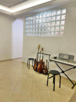 Imagem Sobrado com 3 Quartos à Venda, 238 m² em Parque João Ramalho - Santo André