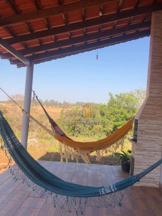 Imagem Chácara com 3 Quartos à Venda, 183 m² em Cachoeirinha - Aragoiânia