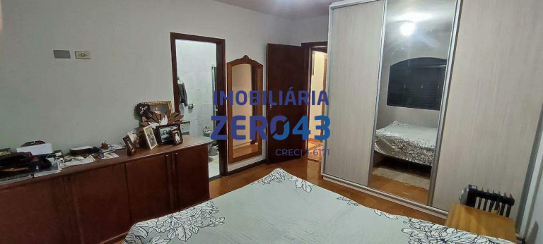 Imagem Casa com 3 Quartos à Venda, 148 m² em Conjunto Habitacional Milton Gavetti - Londrina Imagem Casa com 3 Quartos à Venda, 148 m² em Conjunto Habitacional Milton Gavetti - Londrina