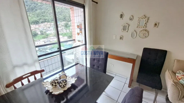 Apartamento com 2 Quartos à Venda, 90 m² em Marapé - Santos