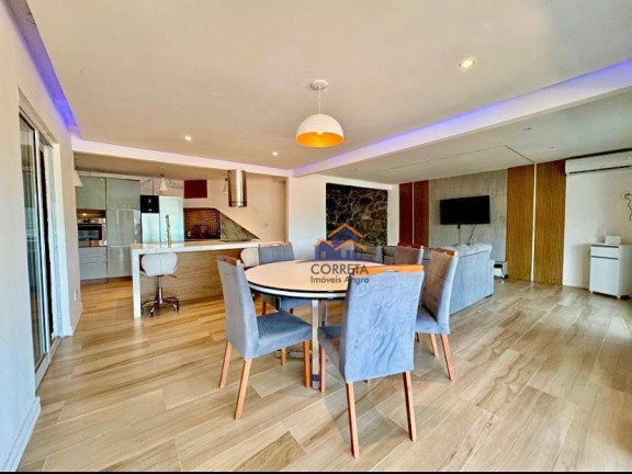 Casa com 5 Quartos à Venda, 200 m² em Centro - Angra Dos Reis