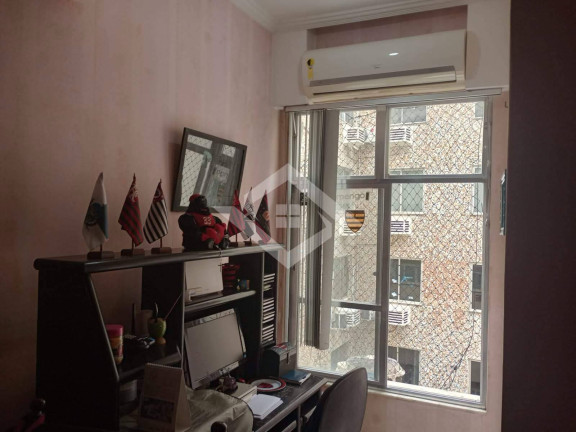 Imagem Apartamento com 3 Quartos à Venda, 74 m² em Copacabana - Rio De Janeiro Imagem Apartamento com 3 Quartos à Venda, 74 m² em Copacabana - Rio De Janeiro