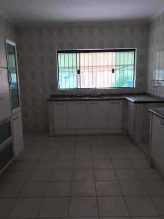 Imagem Casa com 3 Quartos para Alugar, 300 m² em Centro - Sorocaba