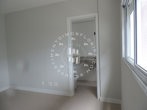 Imagem Apartamento com 2 Quartos à Venda, 76 m² em Itacorubi - Florianópolis