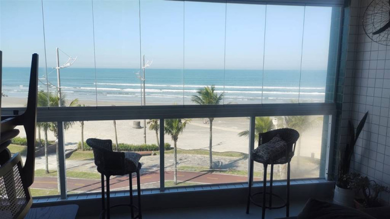 Imagem Apartamento com 2 Quartos à Venda, 63 m² em Solemar - Praia Grande