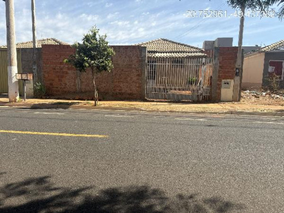 Casa com 2 Quartos à Venda, 200 m² em Parque Residencial Dignidade - Sao Jose Do Rio Preto