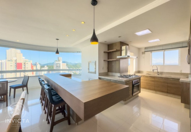 Imagem Apartamento com 3 Quartos à Venda, 127 m² em Centro - Balneário Camboriú Imagem Apartamento com 3 Quartos à Venda, 127 m² em Centro - Balneário Camboriú