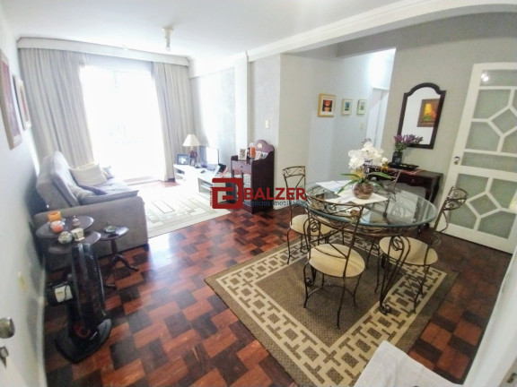 Imagem Apartamento com 3 Quartos à Venda, 89 m² em Centro - Florianópolis Imagem Apartamento com 3 Quartos à Venda, 89 m² em Centro - Florianópolis