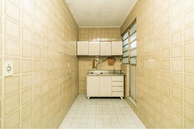Imagem Imóvel com 1 Quarto à Venda, 34 m² em Santa Maria Goretti - Porto Alegre