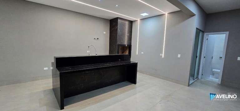 Imagem Casa com 8 Quartos à Venda, 220 m² em Vila Carlota - Campo Grande Imagem Casa com 8 Quartos à Venda, 220 m² em Vila Carlota - Campo Grande