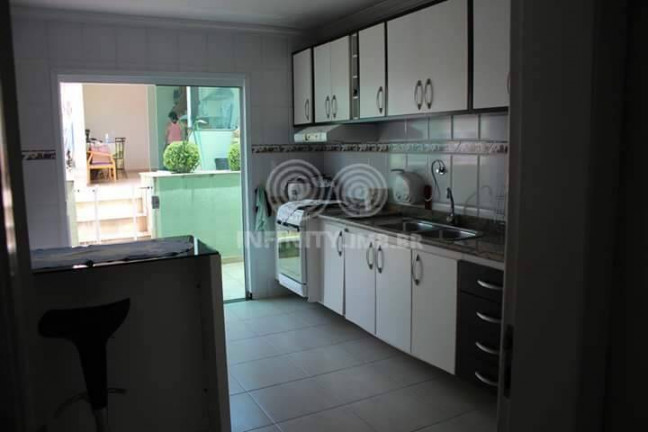 Imagem Casa com 4 Quartos à Venda, 280 m² em Parque Residencial Itapeti - Mogi Das Cruzes