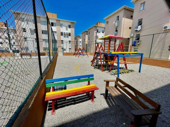 Imagem Apartamento com 3 Quartos à Venda, 48 m² em Barreiros - São José