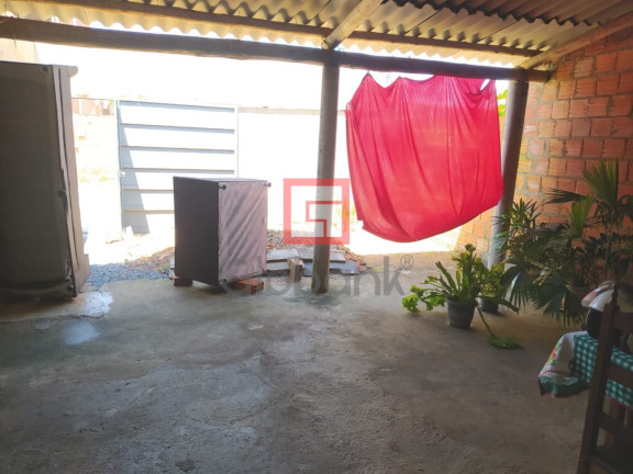 Imagem Casa com 2 Quartos à Venda,  em Village Do Lago I - Montes Claros