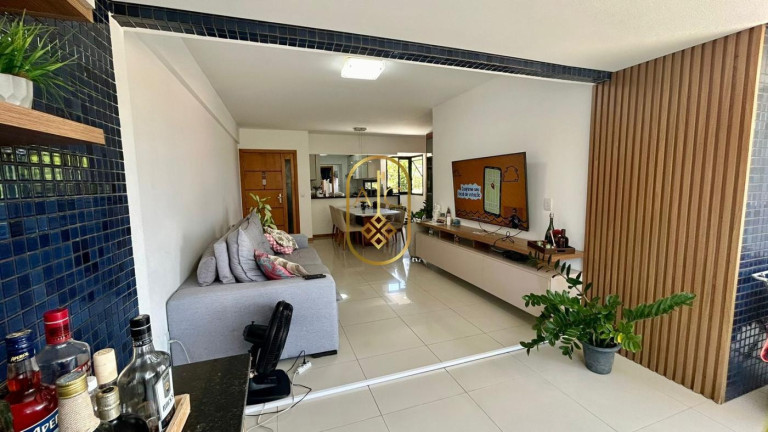 Imagem Apartamento com 4 Quartos à Venda, 136 m² em Jardim Armação - Salvador