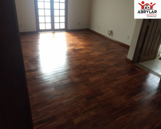 Imagem Imóvel com 3 Quartos à Venda, 1.025 m² em Caxambu - Jundiaí