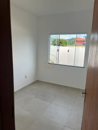 Imagem Casa com 3 Quartos à Venda, 180 m² em Balneário São Pedro - São Pedro Da Aldeia Imagem Casa com 3 Quartos à Venda, 180 m² em Balneário São Pedro - São Pedro Da Aldeia