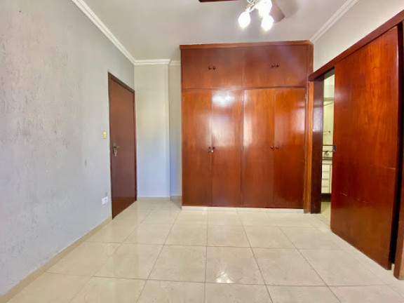 Imagem Apartamento com 2 Quartos à Venda, 80 m² em Tombo - Guarujá