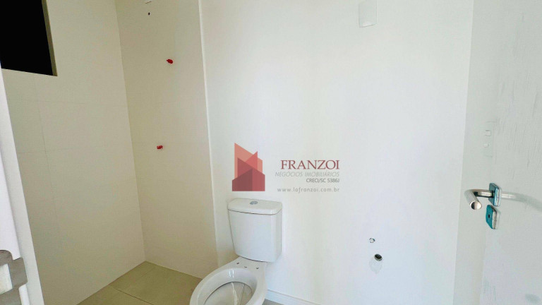 Imagem Loft com 1 Quarto à Venda, 40 m² em Centro - Itajaí Imagem Loft com 1 Quarto à Venda, 40 m² em Centro - Itajaí