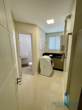 Imagem Apartamento com 3 Quartos à Venda, 147 m² em Centro - Balneário Camboriú Imagem Apartamento com 3 Quartos à Venda, 147 m² em Centro - Balneário Camboriú