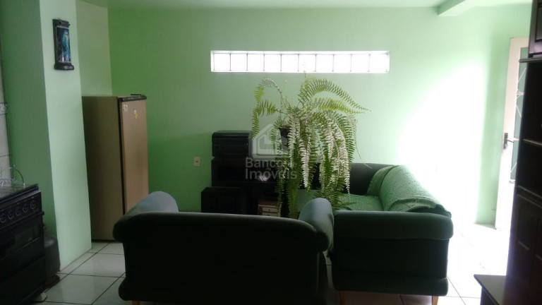 Imagem Casa com 5 Quartos à Venda, 244 m² em Nossa Senhora Medianeira - Santa Maria Imagem Casa com 5 Quartos à Venda, 244 m² em Nossa Senhora Medianeira - Santa Maria
