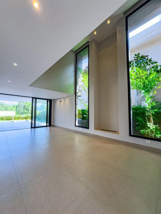 Imagem Casa com 4 Quartos à Venda, 338 m² em Colinas Da Anhangüera - Santana De Parnaíba Imagem Casa com 4 Quartos à Venda, 338 m² em Colinas Da Anhangüera - Santana De Parnaíba
