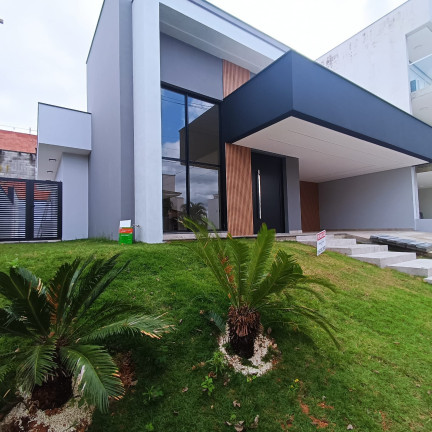 Casa com 3 Quartos à Venda, 210 m² em Itapeva - Votorantim