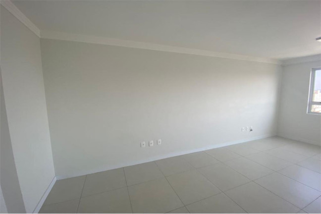 Imagem Sala Comercial à Venda, em Centro - Itajaí Imagem Sala Comercial à Venda, em Centro - Itajaí