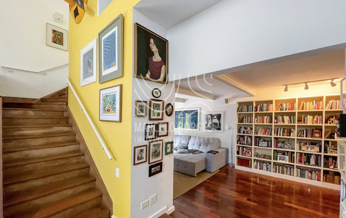 Imagem Casa com 4 Quartos à Venda, 326 m² em Alto De Pinheiros - São Paulo Imagem Casa com 4 Quartos à Venda, 326 m² em Alto De Pinheiros - São Paulo