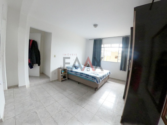 Imagem Casa com 3 Quartos à Venda, 167 m² em Alto Da Xv - Guarapuava