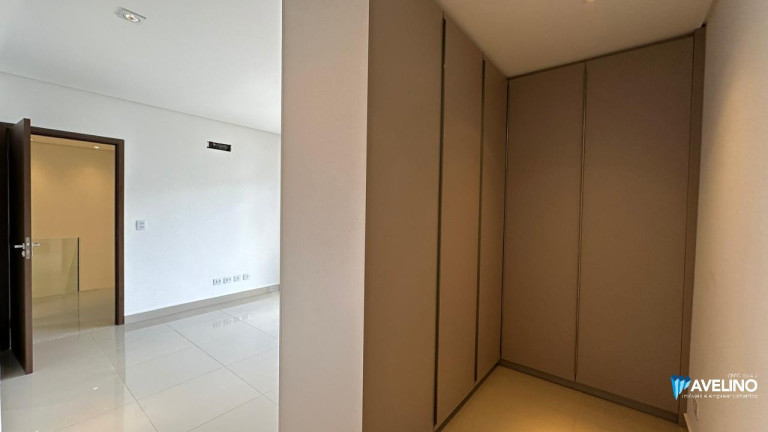 Imagem Sobrado com 3 Quartos à Venda, 167 m² em Tiradentes - Campo Grande Imagem Sobrado com 3 Quartos à Venda, 167 m² em Tiradentes - Campo Grande
