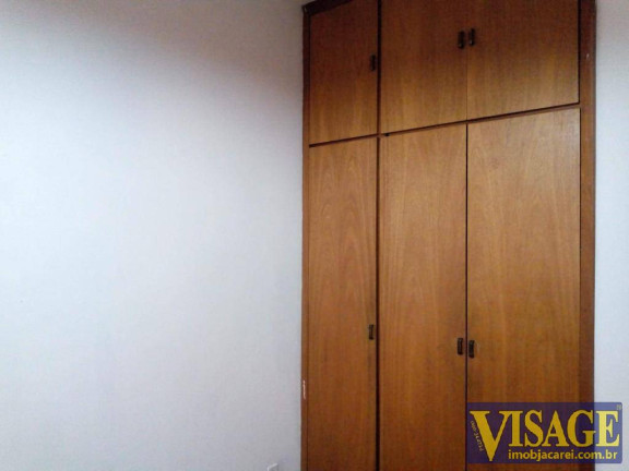 Imagem Sobrado com 4 Quartos à Venda,  em Centro - Jacareí