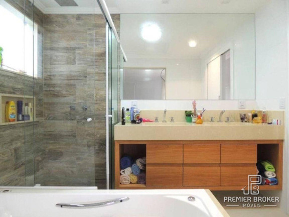 Imagem Casa com 4 Quartos à Venda, 328 m² em Vargem Grande - Teresópolis Imagem Casa com 4 Quartos à Venda, 328 m² em Vargem Grande - Teresópolis