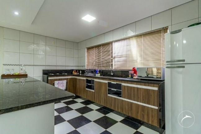 Imagem Casa com 5 Quartos à Venda, 265 m² em Samambaia Norte (samambaia) - Brasília