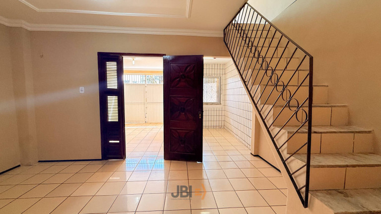 Imagem Casa com 3 Quartos à Venda, 110 m² em Monte Castelo - Fortaleza Imagem Casa com 3 Quartos à Venda, 110 m² em Monte Castelo - Fortaleza