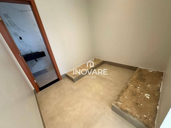 Imagem Casa com 3 Quartos à Venda, 170 m² em Setor Beira Rio - Araporã Imagem Casa com 3 Quartos à Venda, 170 m² em Setor Beira Rio - Araporã