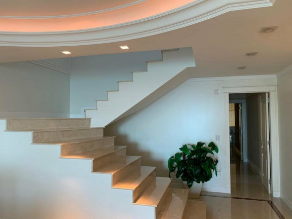 Imagem Cobertura com 4 Quartos à Venda, 331 m² em Centro - Balneário Camboriú Imagem Cobertura com 4 Quartos à Venda, 331 m² em Centro - Balneário Camboriú