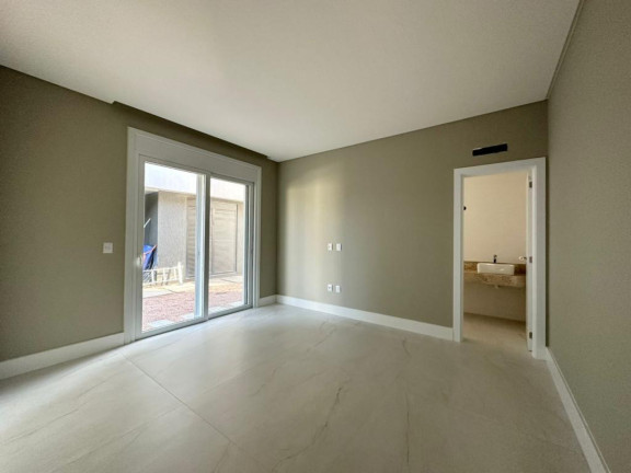 Casa com 4 Quartos à Venda, 205 m² em Capão Novo - Capao Da Canoa