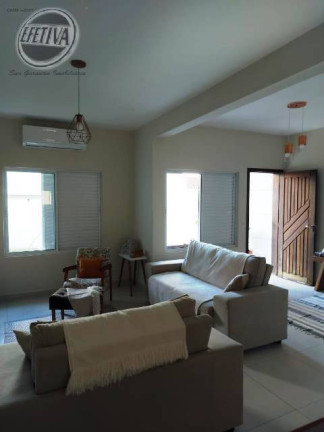 Imagem Sobrado com 3 Quartos à Venda, 132 m² em Balneário Eliane - Guaratuba Imagem Sobrado com 3 Quartos à Venda, 132 m² em Balneário Eliane - Guaratuba