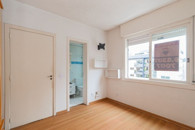 Imagem Apartamento com 3 Quartos à Venda, 84 m² em Tristeza - Porto Alegre Imagem Apartamento com 3 Quartos à Venda, 84 m² em Tristeza - Porto Alegre