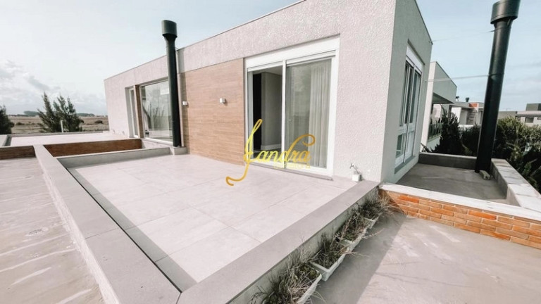 Imagem Casa de Condomínio com 3 Quartos à Venda, 300 m² em Remanso - Xangri-la