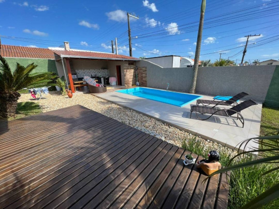 Imagem Casa com 3 Quartos à Venda, 165 m² em Centro - Balneário Barra Do Sul
