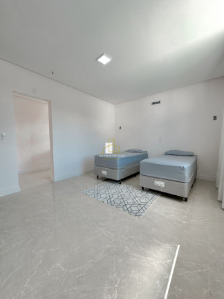 Imagem Casa com 3 Quartos à Venda, 498 m² em Alphaville Jacuhy - Serra Imagem Casa com 3 Quartos à Venda, 498 m² em Alphaville Jacuhy - Serra